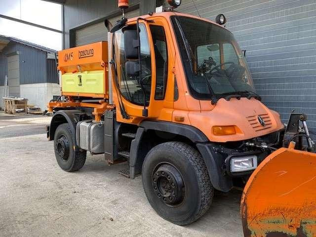 Unimog UNIMOG - Vozilo za zimsko službo: slika 1 Unimog UNIMOG - Vozilo za zimsko službo: slika 1