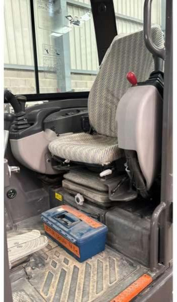 Volvo ECR50D - Mini bager: slika 4 Volvo ECR50D - Mini bager: slika 4