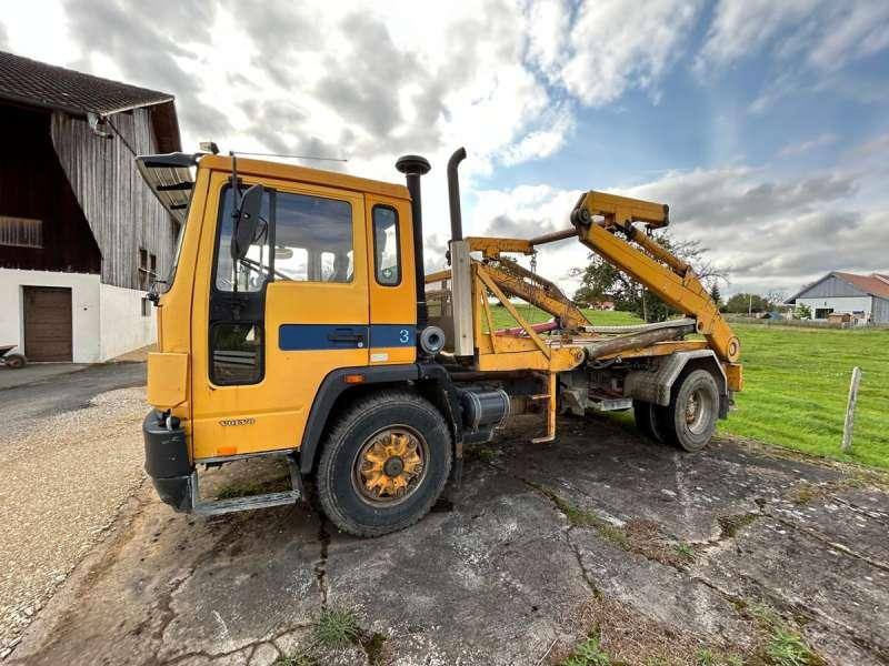 Volvo FL6 INTERCOOLER 4X2 - Kotalni prekucni tovornjak: slika 4 Volvo FL6 INTERCOOLER 4X2 - Kotalni prekucni tovornjak: slika 4
