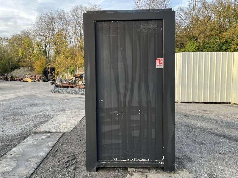 WC - Gradbeni kontejner: slika 3 WC - Gradbeni kontejner: slika 3