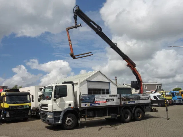 DAF CF 360 6X4 MANUAL GEAR STEELSPRINGS 18,5 TON PALFINKER - Tovornjak s kesonom, Tovornjak z dvigalom: slika 1 DAF CF 360 6X4 MANUAL GEAR STEELSPRINGS 18,5 TON PALFINKER - Tovornjak s kesonom, Tovornjak z dvigalom: slika 1