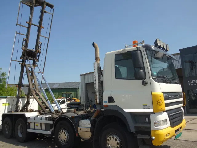 DAF CF 410 8X4 NCH CONTAINER SYSTEEM 32 TON 90 graden silo containers - Tovornjak - kabelski sistem: slika 2 DAF CF 410 8X4 NCH CONTAINER SYSTEEM 32 TON 90 graden silo containers - Tovornjak - kabelski sistem: slika 2