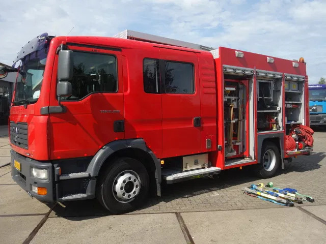 MAN TGM 15.290 15-280 BOMBEROS FIRE TRUCK, 3000 LITER PER MIN - Gasilsko vozilo: slika 1 MAN TGM 15.290 15-280 BOMBEROS FIRE TRUCK, 3000 LITER PER MIN - Gasilsko vozilo: slika 1