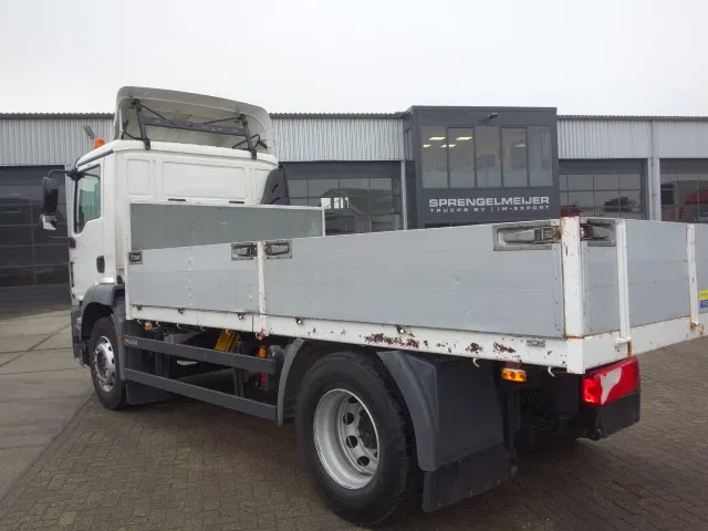 MAN TGM 18-290 - Tovornjak s kesonom: slika 3 MAN TGM 18-290 - Tovornjak s kesonom: slika 3