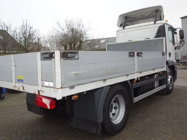 MAN TGM 18-290 - Tovornjak s kesonom: slika 4 MAN TGM 18-290 - Tovornjak s kesonom: slika 4