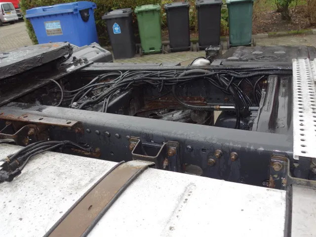 MAN TGA 18.430 MANUAL GEARBOX,AIRCO - Vlačilec: slika 5 MAN TGA 18.430 MANUAL GEARBOX,AIRCO - Vlačilec: slika 5