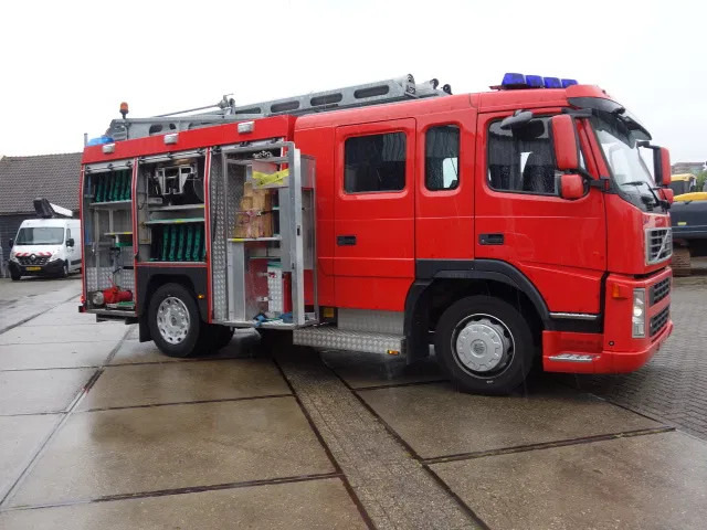 Volvo FM 10 330 pk 2000 LITER WATER TANK KRONEBURGPUMP - Gasilsko vozilo: slika 1 Volvo FM 10 330 pk 2000 LITER WATER TANK KRONEBURGPUMP - Gasilsko vozilo: slika 1