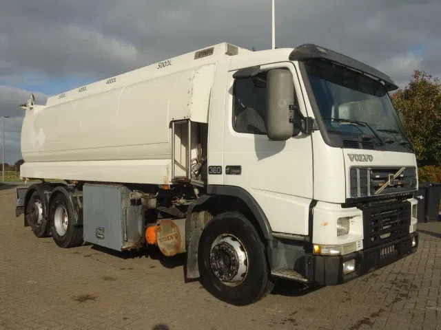 Volvo FM 360 18000 LITER,MANUALPOMP,MANUALCOUNTER - Tovornjak cisterna: slika 1 Volvo FM 360 18000 LITER,MANUALPOMP,MANUALCOUNTER - Tovornjak cisterna: slika 1