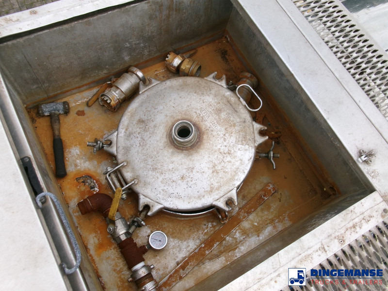 Polprikolica cisterna Clayton Chemical tank inox 18 m3 / 1 comp: slika 12