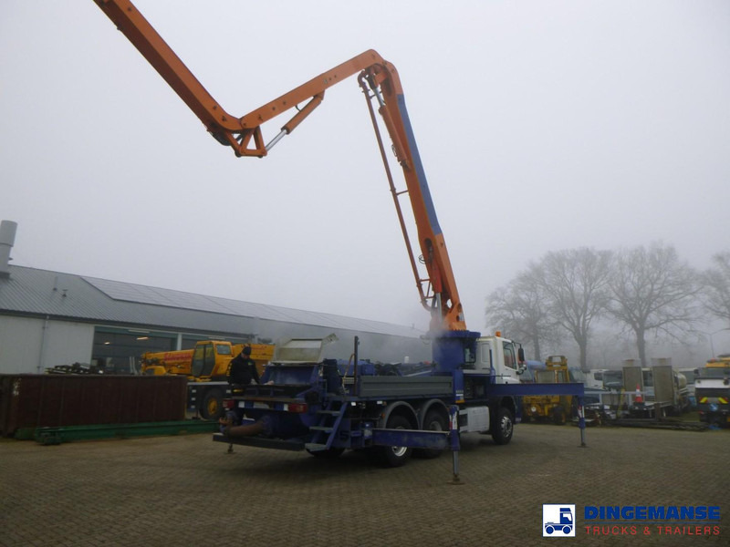 DAF CF 370 6X4 RHD Sermac 5Z36 concrete pump 36 m - Črpalka za beton: slika 4 DAF CF 370 6X4 RHD Sermac 5Z36 concrete pump 36 m - Črpalka za beton: slika 4