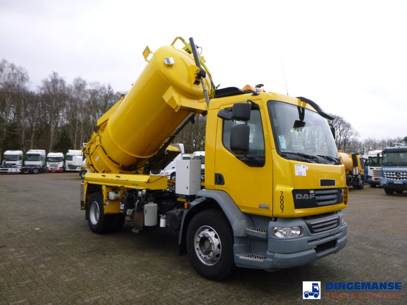 DAF LF 55.220 4X2 Whale vacuum tank 8.1 m3 - Vakuumski tovornjak: slika 2 DAF LF 55.220 4X2 Whale vacuum tank 8.1 m3 - Vakuumski tovornjak: slika 2