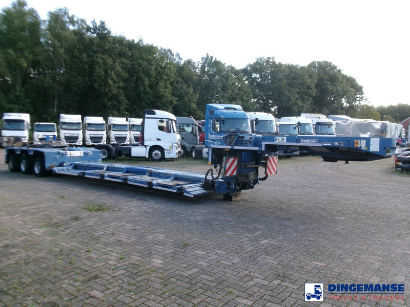 Goldhofer 3-axle lowbed trailer STZ-V 3-33/80A 56 t / ext. 13.6 m - Nizko noseča polprikolica: slika 2 Goldhofer 3-axle lowbed trailer STZ-V 3-33/80A 56 t / ext. 13.6 m - Nizko noseča polprikolica: slika 2