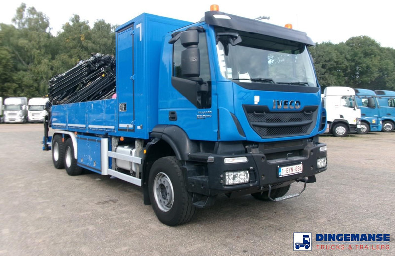 Iveco AD260T33 EEV 6X4 + Hiab 377 E5 Hipro Jib 70 X-4 - Tovornjak z dvigalom: slika 2 Iveco AD260T33 EEV 6X4 + Hiab 377 E5 Hipro Jib 70 X-4 - Tovornjak z dvigalom: slika 2