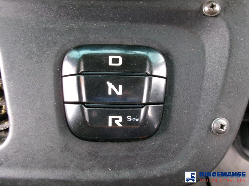 Tovornjak zabojnik Iveco Eurocargo 180E25S RHD 4x2 Euro 6 Closed box: slika 15