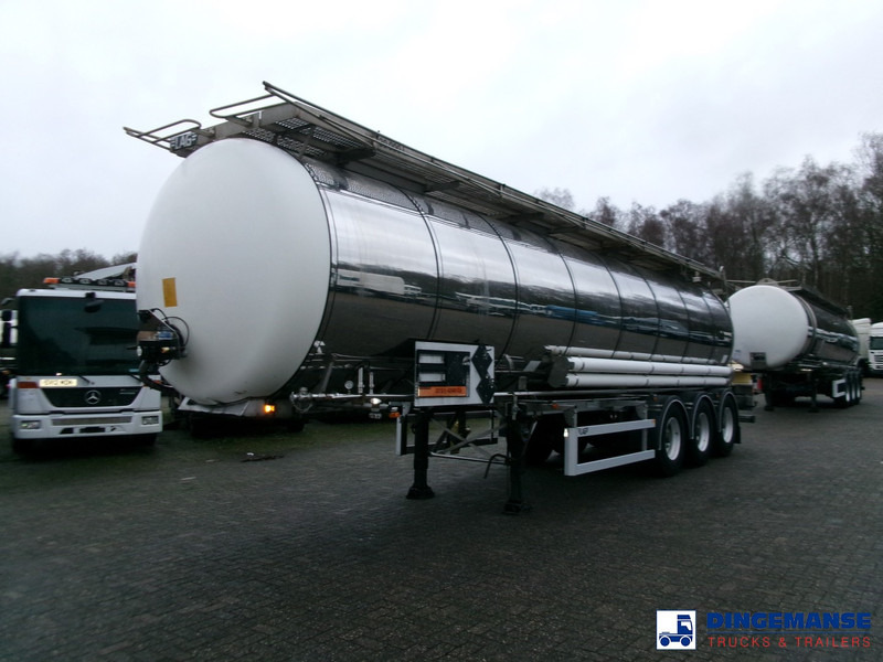 LAG Chemical tank inox L4BH 30 m3 / 1 comp + pump - Polprikolica cisterna: slika 1 LAG Chemical tank inox L4BH 30 m3 / 1 comp + pump - Polprikolica cisterna: slika 1