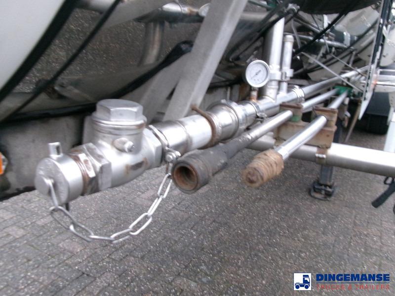 LAG Chemical tank inox L4BH 30 m3 / 1 comp + pump - Polprikolica cisterna: slika 5 LAG Chemical tank inox L4BH 30 m3 / 1 comp + pump - Polprikolica cisterna: slika 5