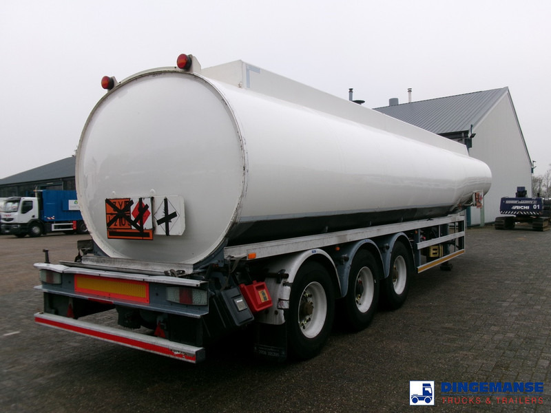 Lakeland Fuel tank alu 42.8 m3 / 6 comp + pump - Polprikolica cisterna: slika 4 Lakeland Fuel tank alu 42.8 m3 / 6 comp + pump - Polprikolica cisterna: slika 4