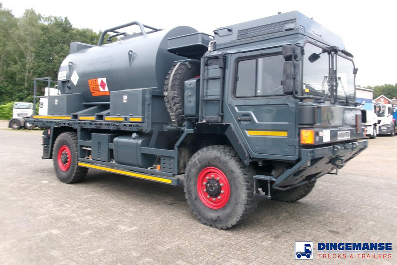 MAN HX 18.330 4X4 RHD fuel tank 5.5 m3 - Tovornjak cisterna: slika 2 MAN HX 18.330 4X4 RHD fuel tank 5.5 m3 - Tovornjak cisterna: slika 2