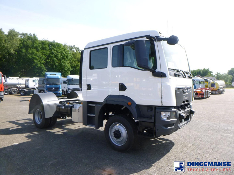 MAN TGM 13.320 4X4 BL chassis / new/unused - Tovornjak-šasija: slika 2 MAN TGM 13.320 4X4 BL chassis / new/unused - Tovornjak-šasija: slika 2