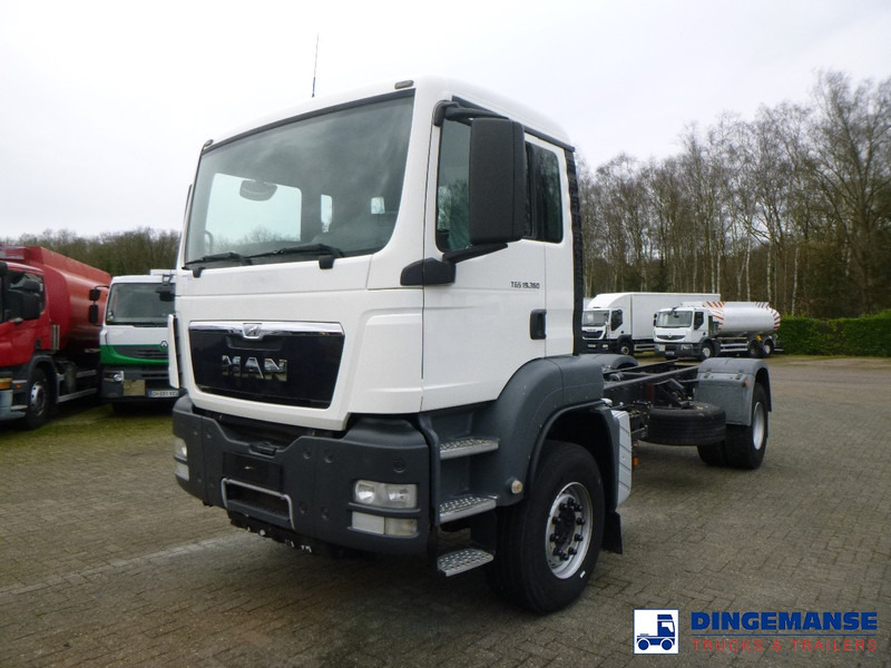 MAN TGS 19.360 4X2 BBS manual Euro 2 chassis + PTO - Tovornjak-šasija: slika 1 MAN TGS 19.360 4X2 BBS manual Euro 2 chassis + PTO - Tovornjak-šasija: slika 1