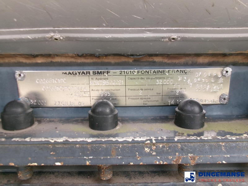Polprikolica cisterna Magyar Bitumen tank inox 32 m3 / 1 comp: slika 20