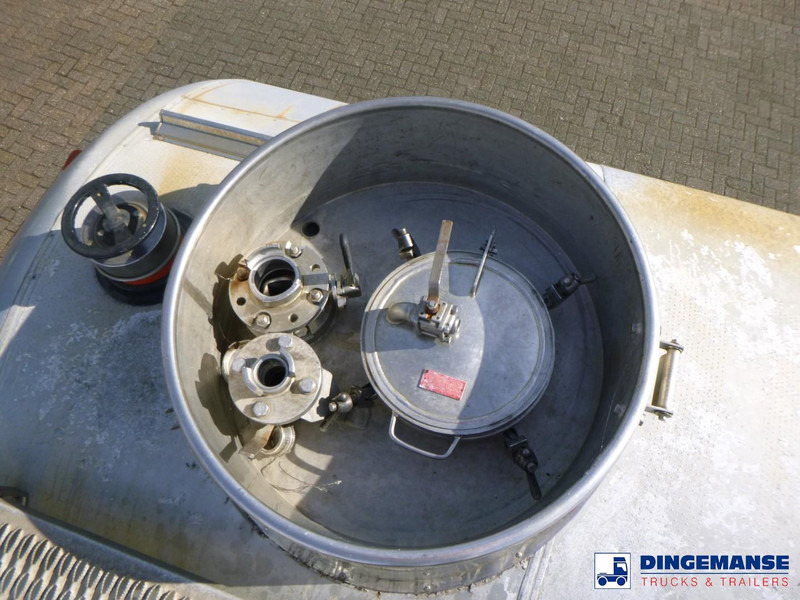Polprikolica cisterna Magyar Chemical tank inox 32.5m3 / 1 comp: slika 15 Polprikolica cisterna Magyar Chemical tank inox 32.5m3 / 1 comp: slika 15