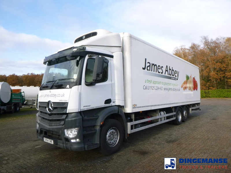 Mercedes-Benz Antos 2533 RHD 6x2 Thermoking T1000R frigo - Tovornjak hladilnik: slika 1 Mercedes-Benz Antos 2533 RHD 6x2 Thermoking T1000R frigo - Tovornjak hladilnik: slika 1