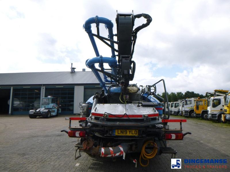 Mercedes-Benz Arocs 8x4 Liebherr 35 XXT concrete pump 35 m - Črpalka za beton: slika 5 Mercedes-Benz Arocs 8x4 Liebherr 35 XXT concrete pump 35 m - Črpalka za beton: slika 5