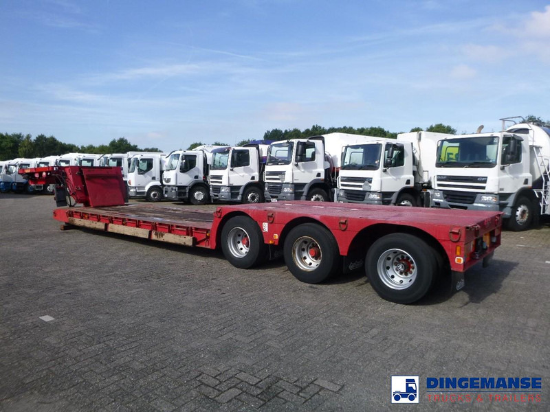 Nooteboom 3-axle lowbed trailer OSDAZ-56 - Nizko noseča polprikolica: slika 5 Nooteboom 3-axle lowbed trailer OSDAZ-56 - Nizko noseča polprikolica: slika 5