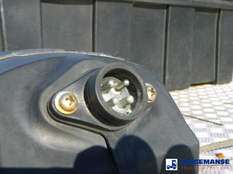 Redwood Ant Artic 500 semi-lowbed trailer 10 m + winch + ramp (light commercial) lizing Redwood Ant Artic 500 semi-lowbed trailer 10 m + winch + ramp (light commercial): slika 11 Redwood Ant Artic 500 semi-lowbed trailer 10 m + winch + ramp (light commercial) lizing Redwood Ant Artic 500 semi-lowbed trailer 10 m + winch + ramp (light commercial): slika 11