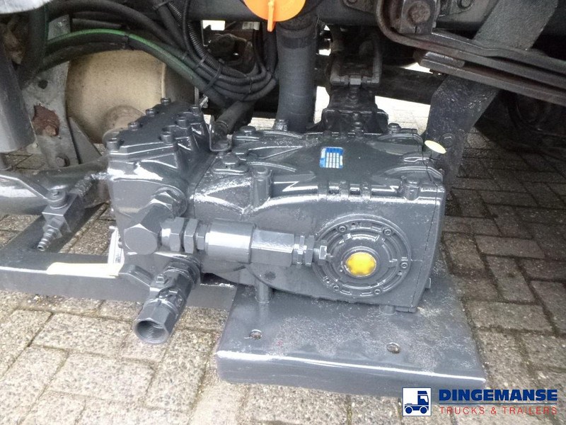 Vakuumski tovornjak Renault Midlum 180.14 dxi 4x2 RHD Euro 5 vacuum tank 6.1 m3: slika 8