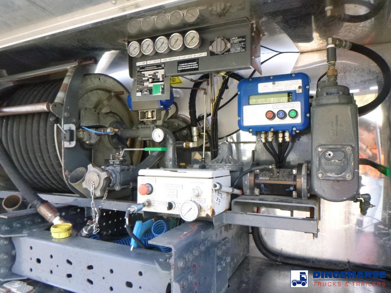 Tovornjak cisterna Renault Premium 270.19 dxi 4x2 gas tank 19.4 m3: slika 20 Tovornjak cisterna Renault Premium 270.19 dxi 4x2 gas tank 19.4 m3: slika 20