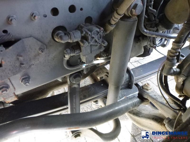 Tovornjak cisterna Renault Premium 270.19 dxi 4x2 gas tank 19.4 m3: slika 8 Tovornjak cisterna Renault Premium 270.19 dxi 4x2 gas tank 19.4 m3: slika 8