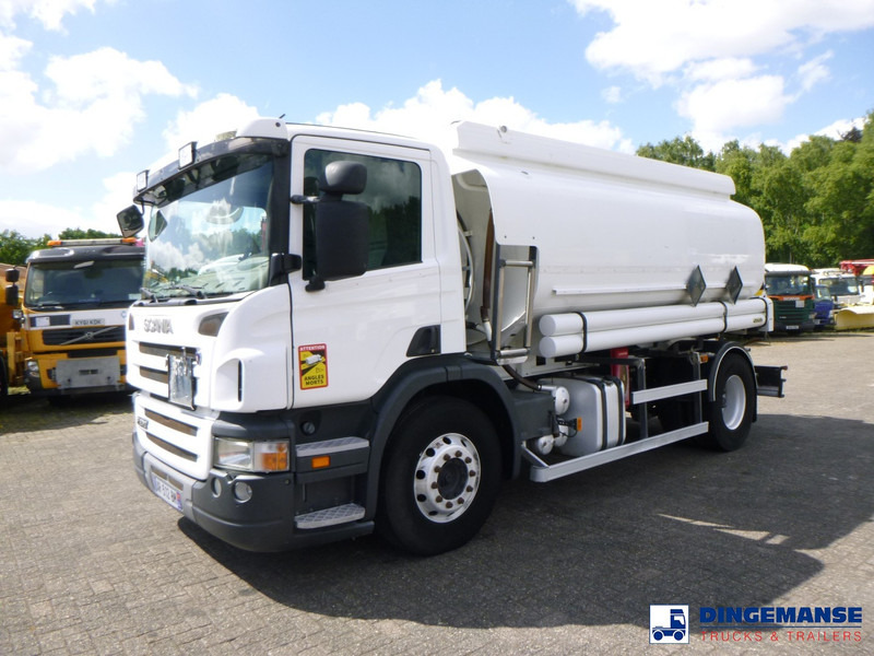 Scania P 270 DB 4x2 fuel tank 13.7 m3 / 5 comp - Tovornjak cisterna: slika 1 Scania P 270 DB 4x2 fuel tank 13.7 m3 / 5 comp - Tovornjak cisterna: slika 1
