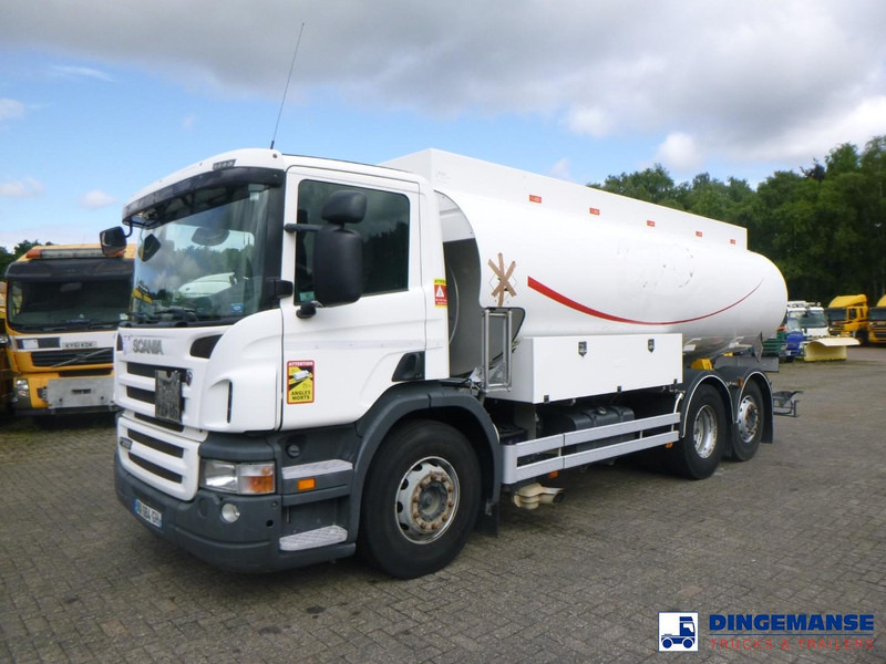 Scania P 320 DB 6X2 fuel tank 18.8 m3 / 5 comp - Tovornjak cisterna: slika 1 Scania P 320 DB 6X2 fuel tank 18.8 m3 / 5 comp - Tovornjak cisterna: slika 1