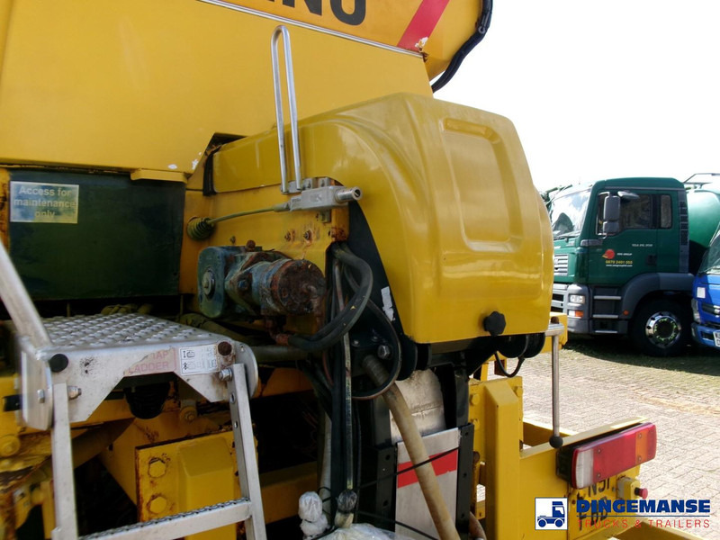 Vozilo za zimsko službo Scania P114-340 CB 6X6 RHD gritter / snow plough: slika 9