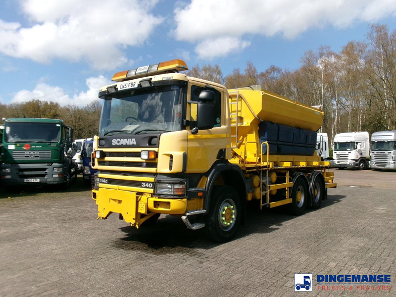 Scania P114-340 CB 6X6 RHD gritter / snow plough - Vozilo za zimsko službo: slika 1 Scania P114-340 CB 6X6 RHD gritter / snow plough - Vozilo za zimsko službo: slika 1