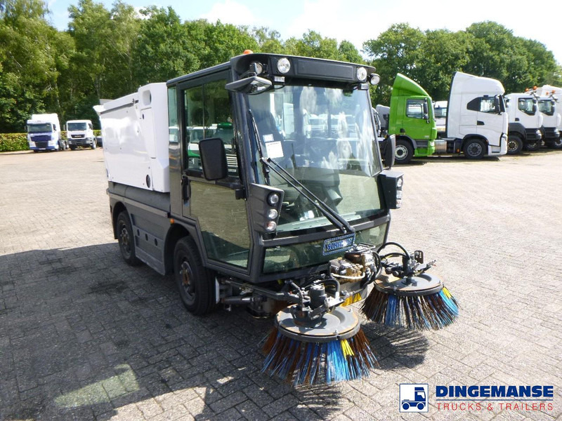 Schmidt Compact 200 street sweeper - Vozilo za pometanje: slika 2 Schmidt Compact 200 street sweeper - Vozilo za pometanje: slika 2