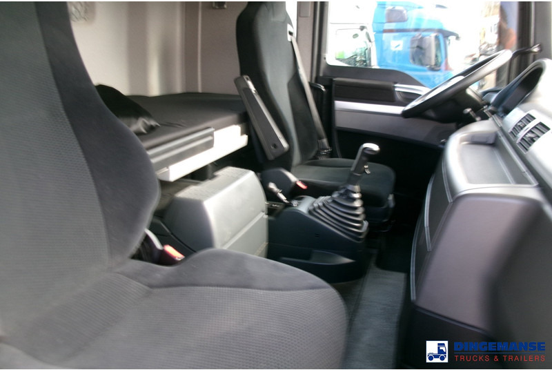 Interior photo 1: Vlačilec MAN TGX 18.440 4x4 Hydrodrive + Hydraulics