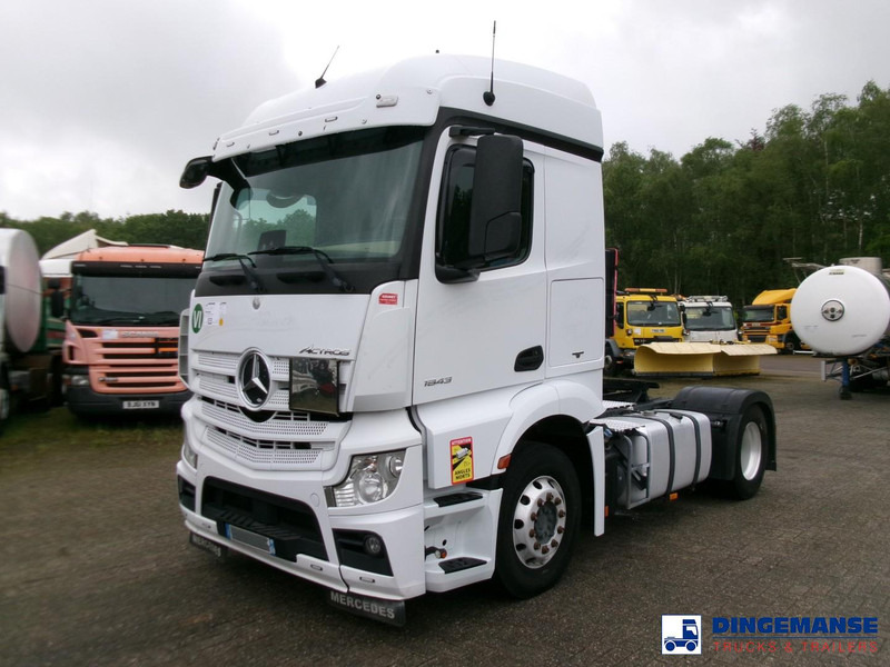 Mercedes-Benz Actros 1843 4x2 Euro 6 + ADR - Vlačilec: slika 1 Mercedes-Benz Actros 1843 4x2 Euro 6 + ADR - Vlačilec: slika 1