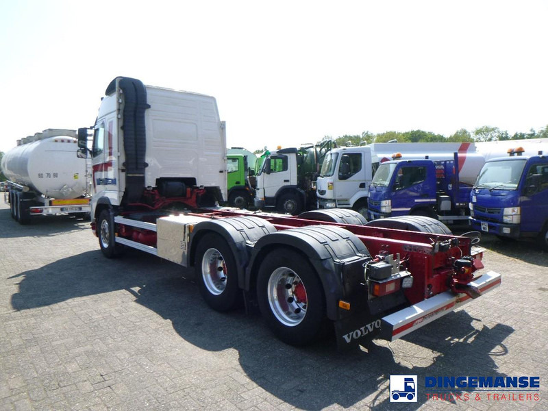 Volvo FM16 600 6x4 Euro 5 chassis + Retarder - Tovornjak-šasija: slika 3 Volvo FM16 600 6x4 Euro 5 chassis + Retarder - Tovornjak-šasija: slika 3