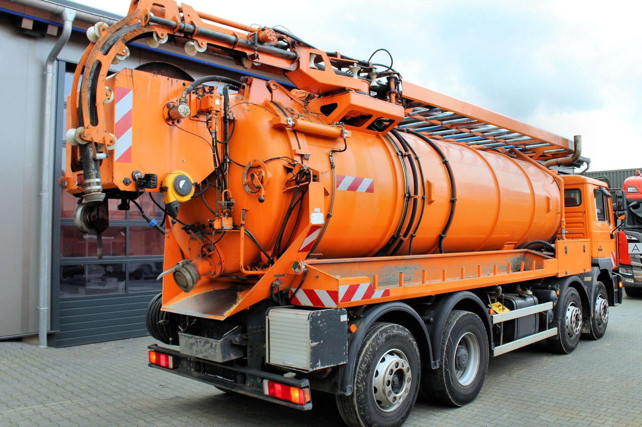 MAN FE 32.410 A 8x2 Assmann 17m³ Saug u.Druck INOX - Vakuumski tovornjak: slika 4 MAN FE 32.410 A 8x2 Assmann 17m³ Saug u.Druck INOX - Vakuumski tovornjak: slika 4