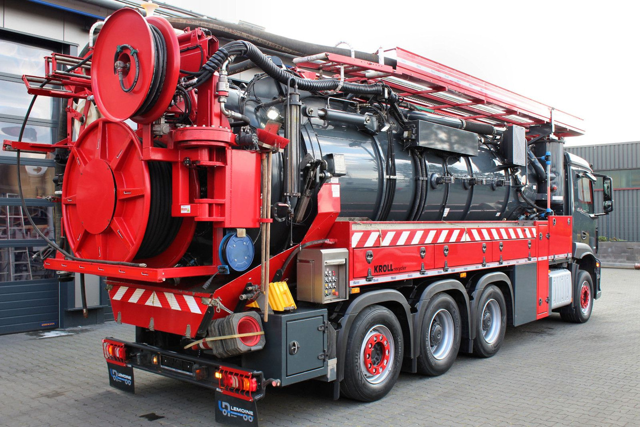 Mercedes-Benz AROCS 3246 8x4 Kroll 16m³ WRG Winterheizung -15C - Vakuumski tovornjak: slika 4 Mercedes-Benz AROCS 3246 8x4 Kroll 16m³ WRG Winterheizung -15C - Vakuumski tovornjak: slika 4