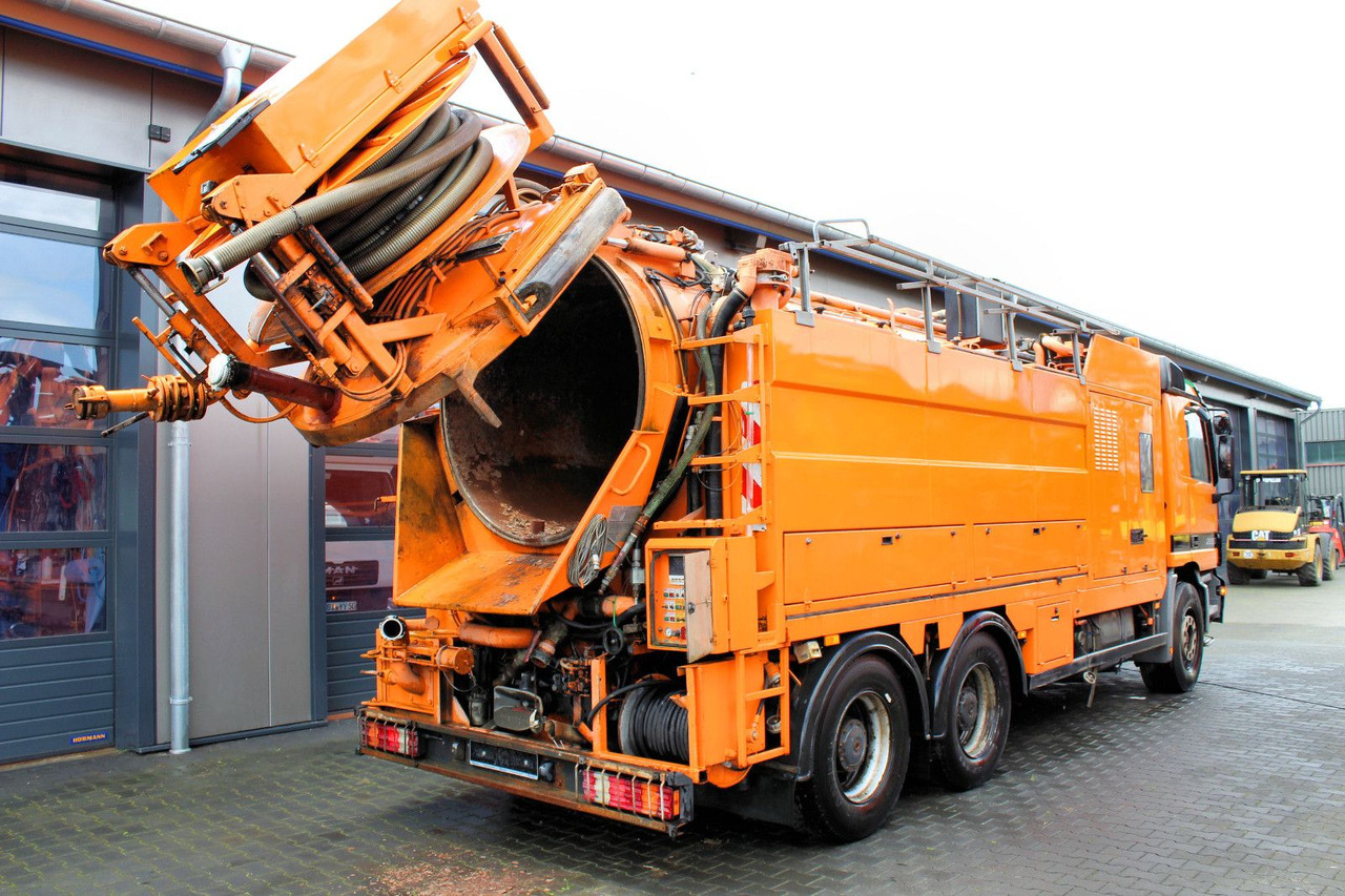 Mercedes-Benz Actros 2653 6x4 V8 Müller 16m³ Saug u.Spül-Kombi - Vakuumski tovornjak: slika 5 Mercedes-Benz Actros 2653 6x4 V8 Müller 16m³ Saug u.Spül-Kombi - Vakuumski tovornjak: slika 5
