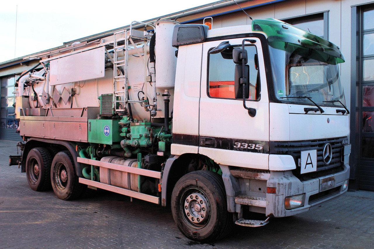 Mercedes-Benz Actros 3335 6x4 Kroll 13m³ HD-Kombi ADR/GGVS V2A - Vakuumski tovornjak: slika 1 Mercedes-Benz Actros 3335 6x4 Kroll 13m³ HD-Kombi ADR/GGVS V2A - Vakuumski tovornjak: slika 1