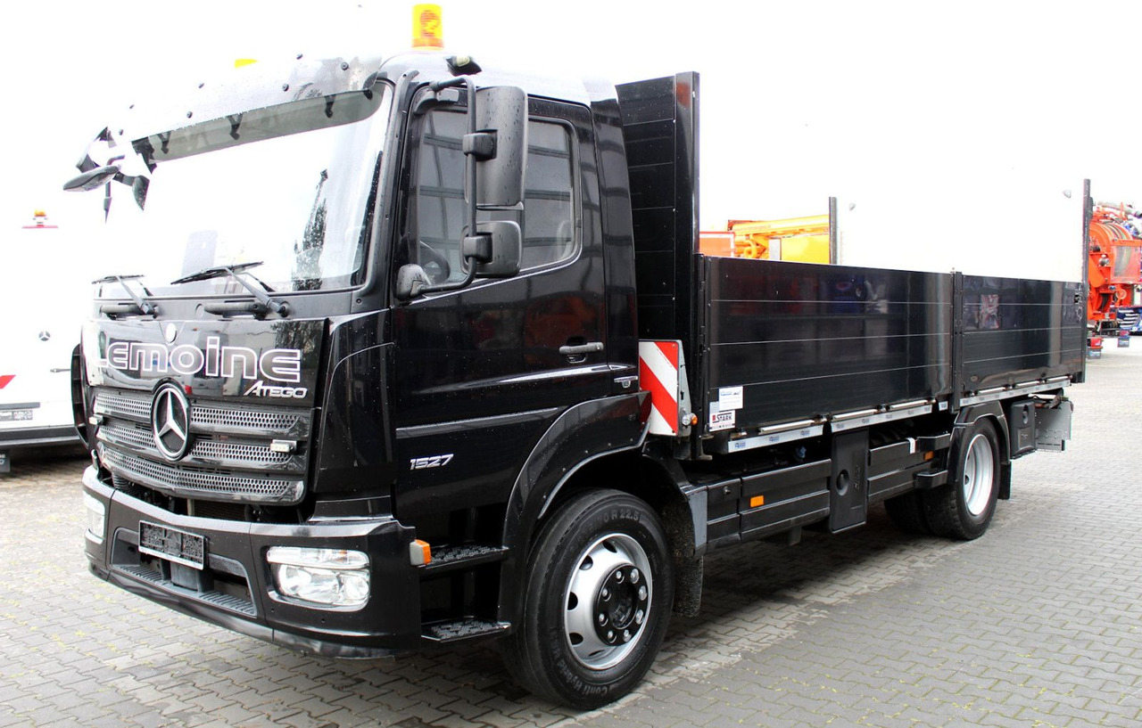 Mercedes-Benz Atego 1527 4x2 Pritsche + Ladebordwand - Tovornjak s kesonom: slika 2 Mercedes-Benz Atego 1527 4x2 Pritsche + Ladebordwand - Tovornjak s kesonom: slika 2