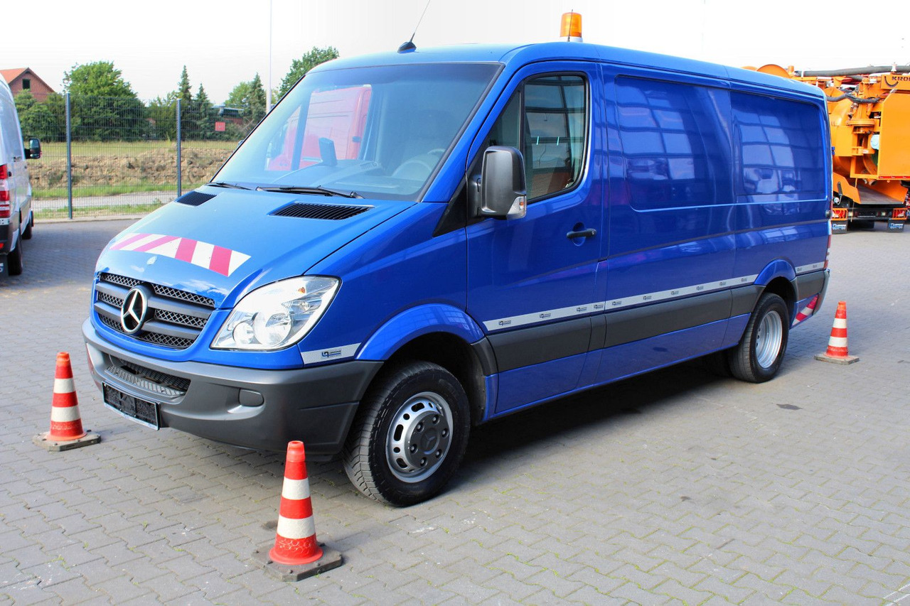 Mercedes-Benz Sprinter 516 CDI +Leistikow 1,4m³ HD-Spüler 2xHD - Vakuumski tovornjak: slika 3 Mercedes-Benz Sprinter 516 CDI +Leistikow 1,4m³ HD-Spüler 2xHD - Vakuumski tovornjak: slika 3