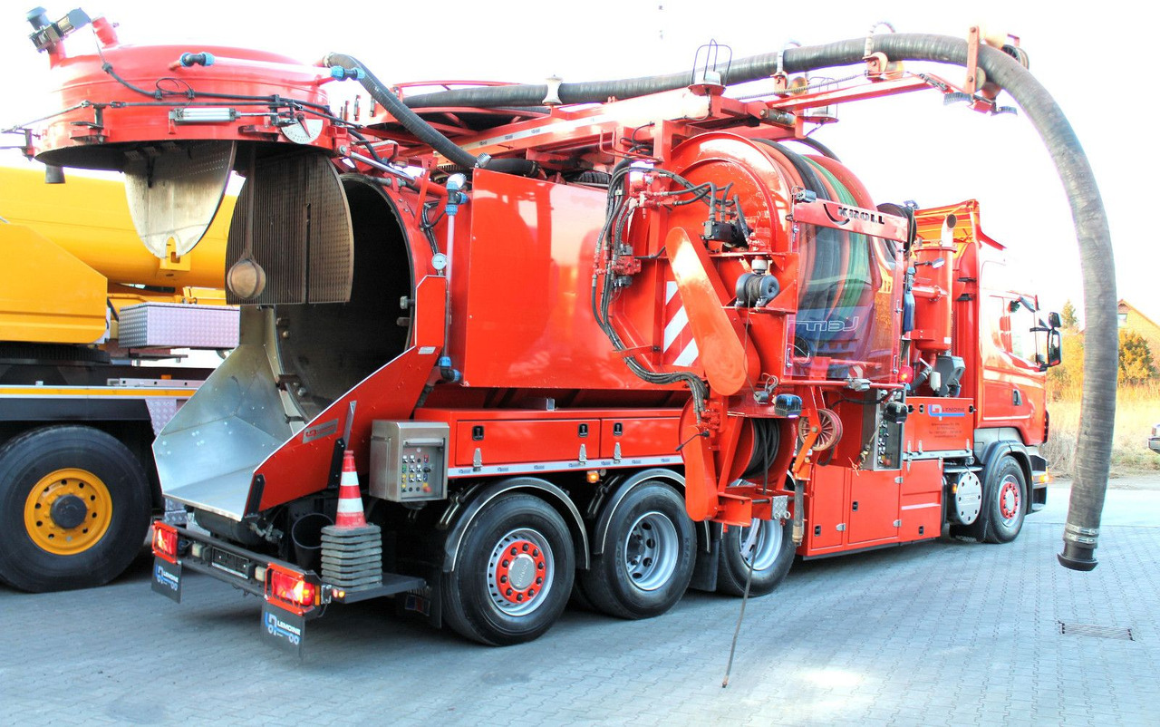 Scania R560 V8 8x4 Kroll 20m³ WRG 2x HD-Pumpe 620 Liter - Vakuumski tovornjak: slika 3 Scania R560 V8 8x4 Kroll 20m³ WRG 2x HD-Pumpe 620 Liter - Vakuumski tovornjak: slika 3