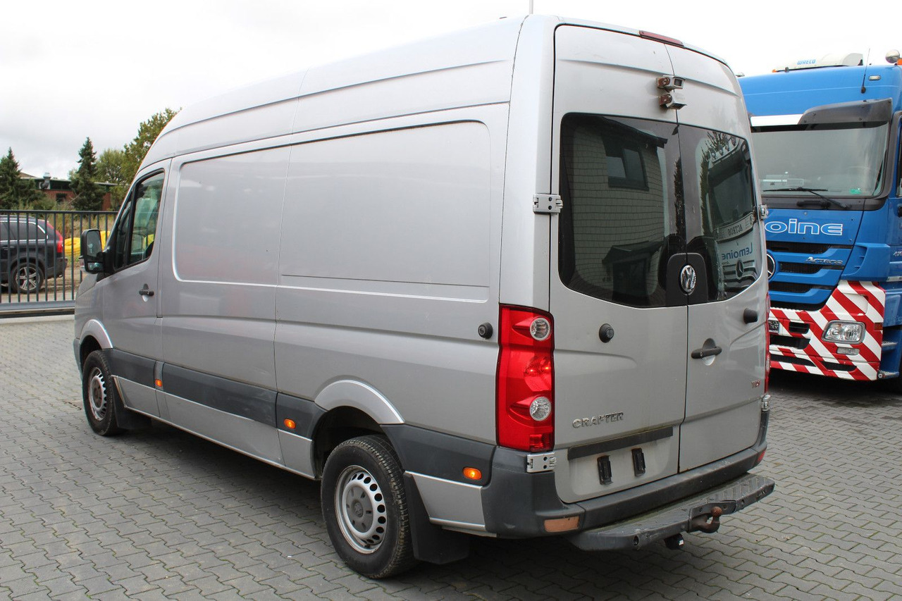 Volkswagen Crafter 2.5 TDI Kasten 3,5 t + AHK, Klima, - Furgon: slika 4 Volkswagen Crafter 2.5 TDI Kasten 3,5 t + AHK, Klima, - Furgon: slika 4