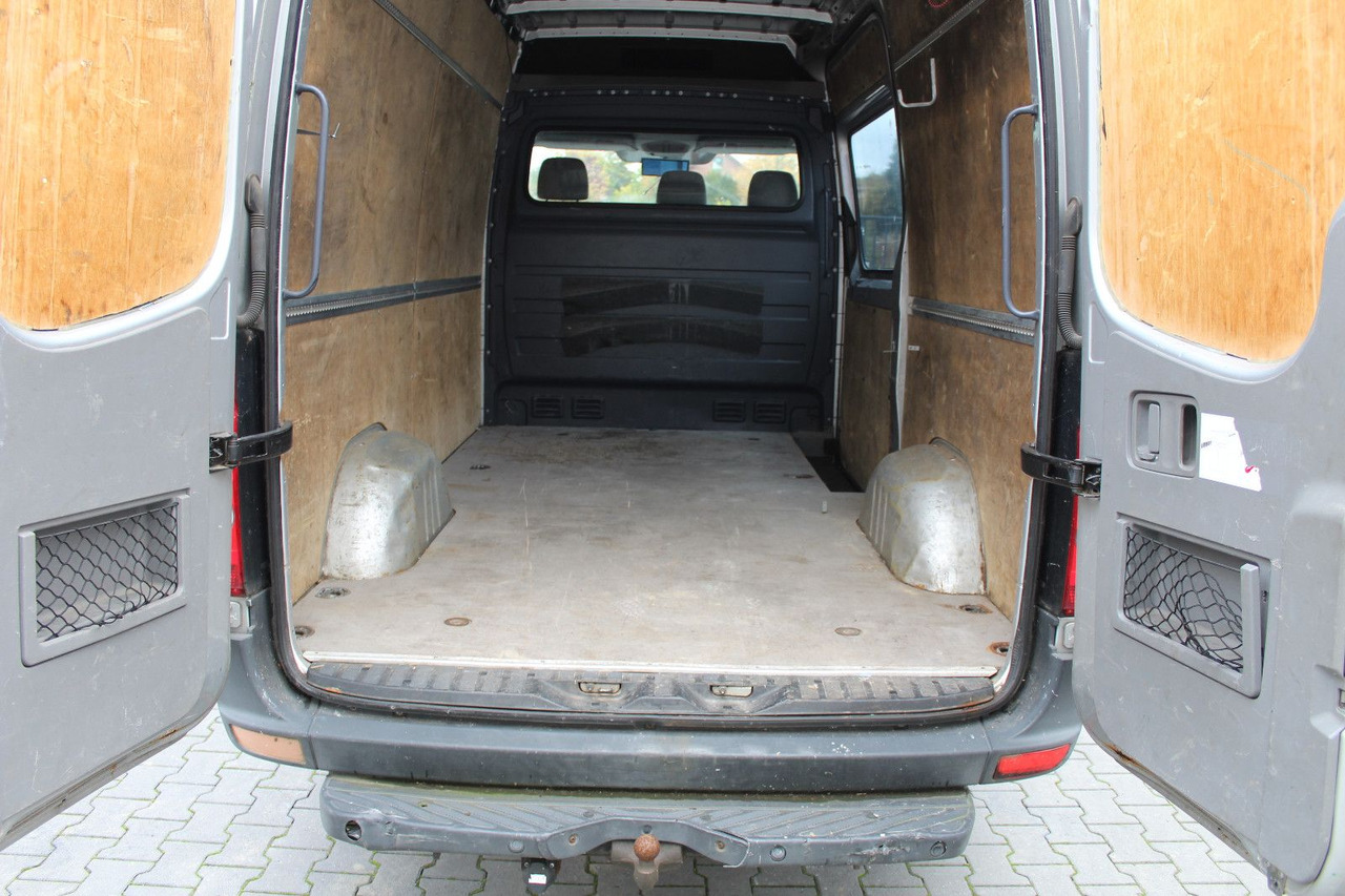 Volkswagen Crafter 2.5 TDI Kasten 3,5 t + AHK, Klima, - Furgon: slika 5 Volkswagen Crafter 2.5 TDI Kasten 3,5 t + AHK, Klima, - Furgon: slika 5